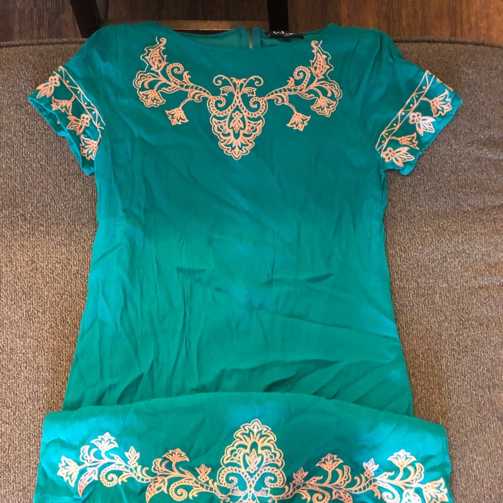 Lulus party dress